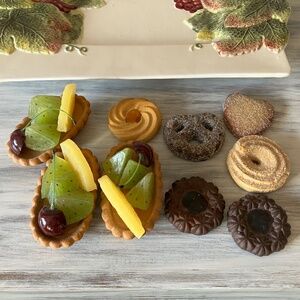 Faux Bread Rolls, Cookies and Cookie Fruit Treats